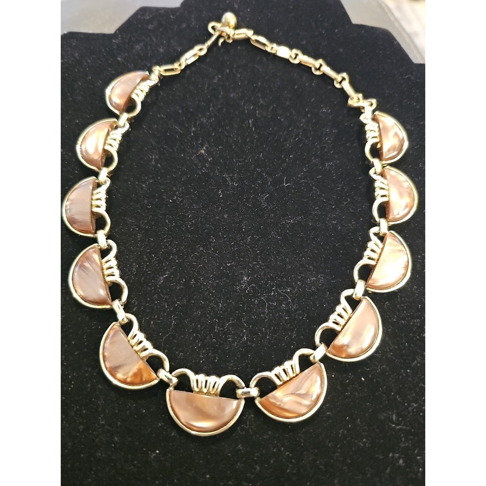 Vintage Art Deco 1950'S Choker Necklace. Lucite Disks, Gold Tone